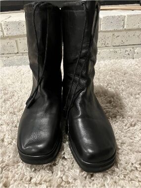 Vintage Joan & David Black Leather Boots wedge ties 8.5